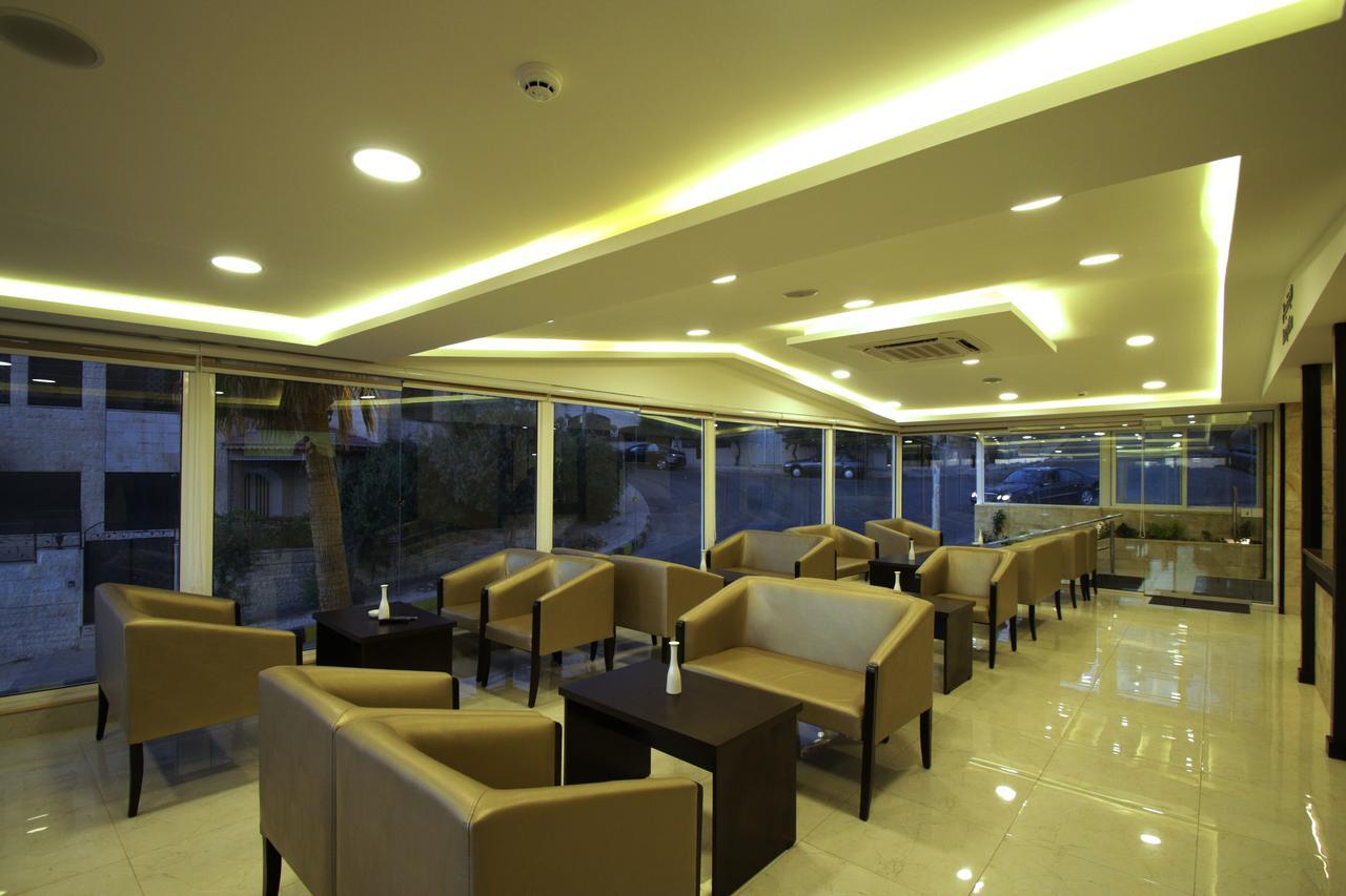 360 Hotel By Fhm Amman Exterior foto